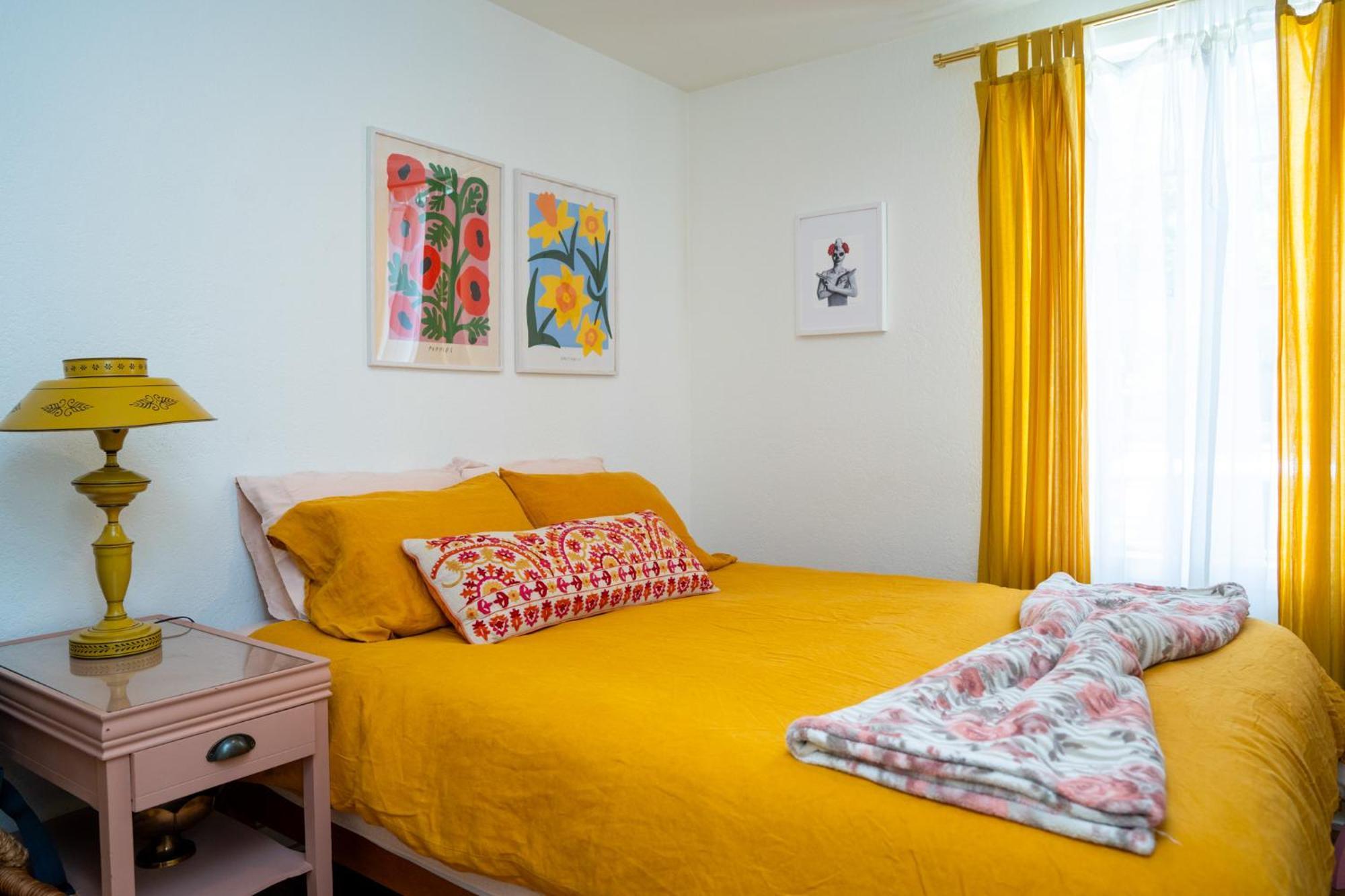 Stylish, Artsy Bungalow Central Eastside Austin Luaran gambar