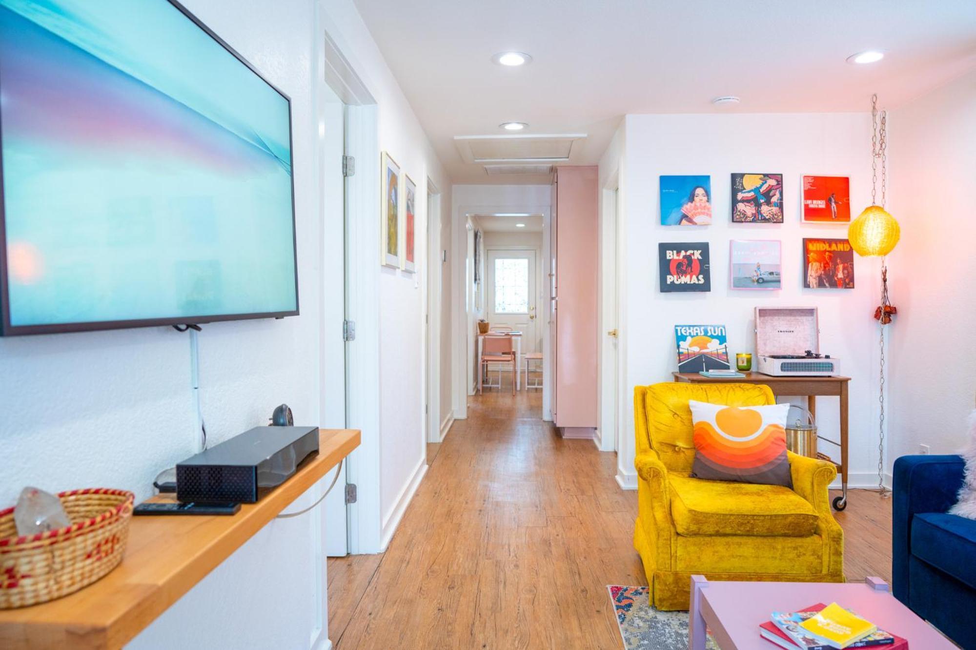Stylish, Artsy Bungalow Central Eastside Austin Luaran gambar