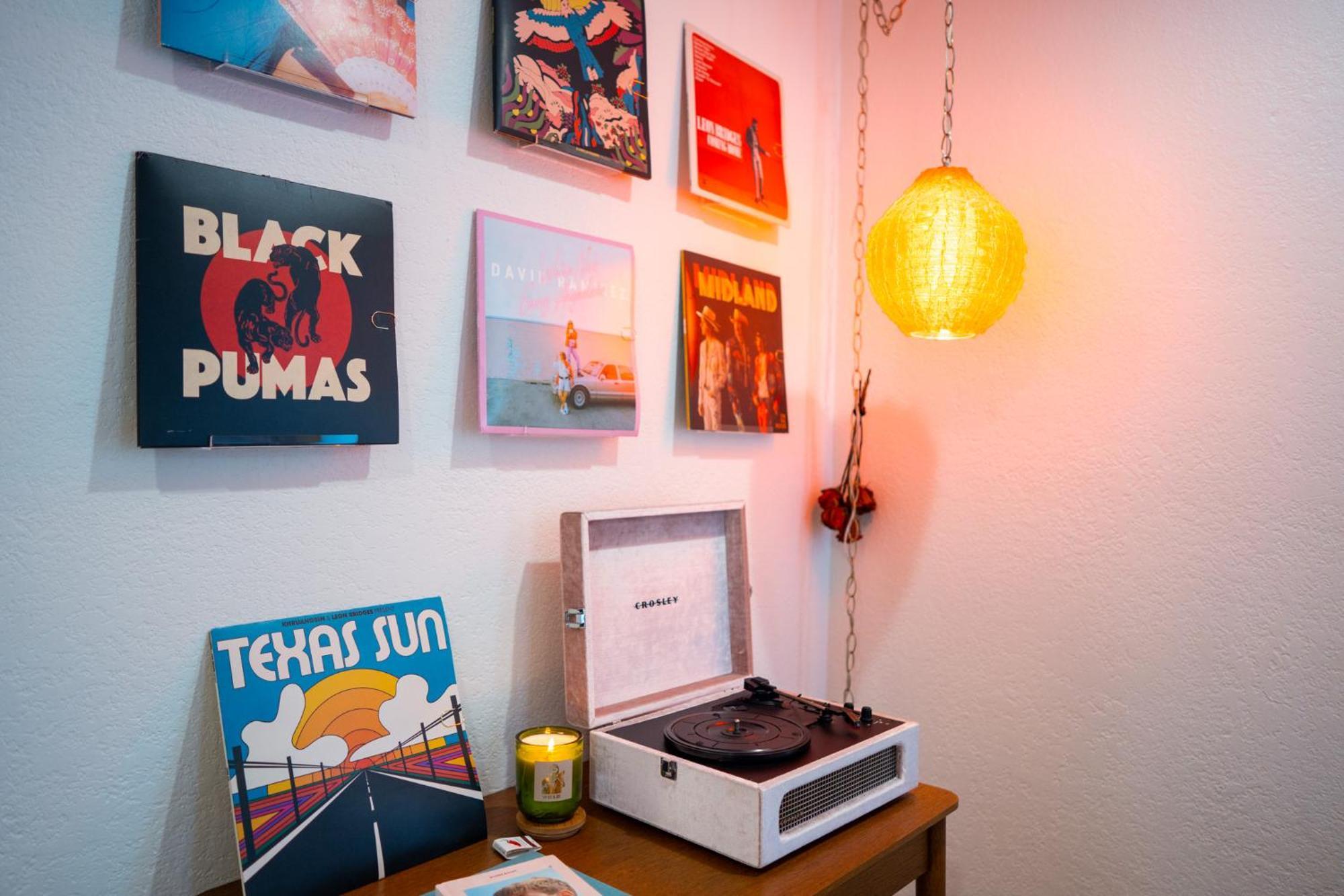 Stylish, Artsy Bungalow Central Eastside Austin Luaran gambar