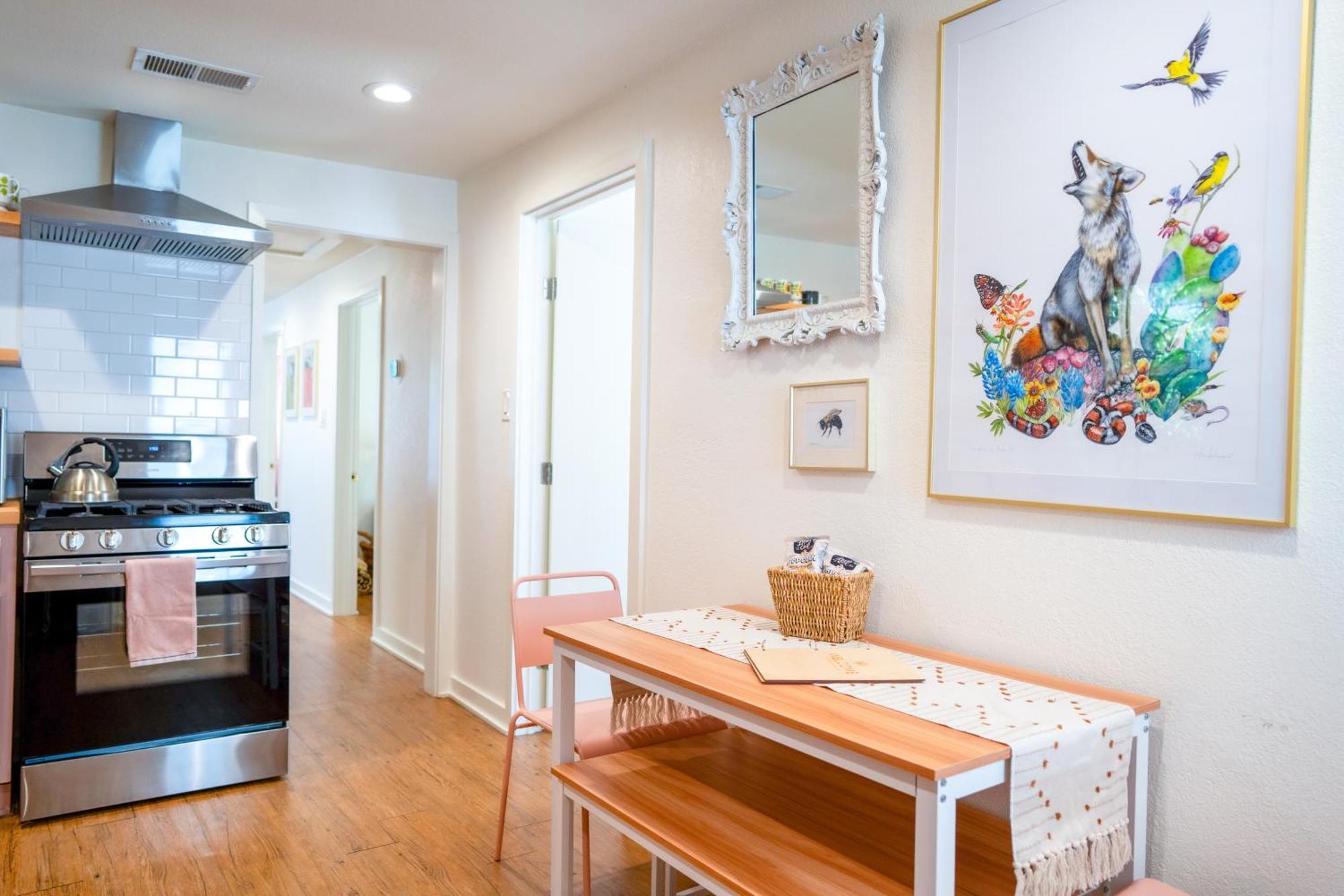 Stylish, Artsy Bungalow Central Eastside Austin Luaran gambar