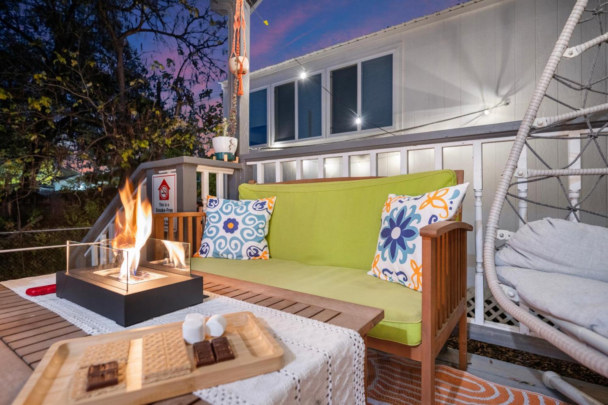 Stylish, Artsy Bungalow Central Eastside Austin Luaran gambar