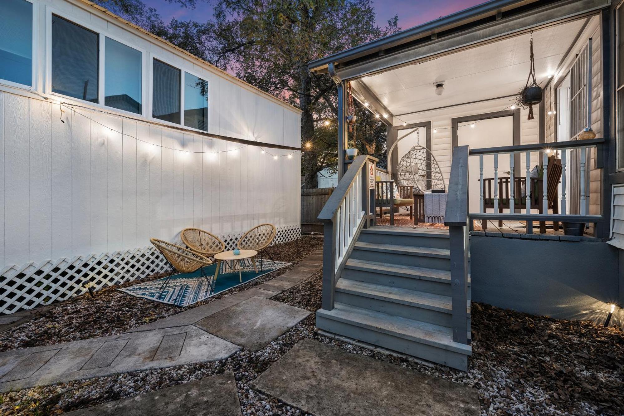 Stylish, Artsy Bungalow Central Eastside Austin Luaran gambar
